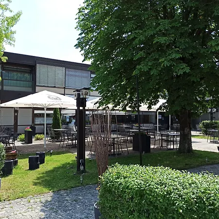 호스텔 Restaurant El Greco *